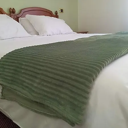 Regina Pollino Otel